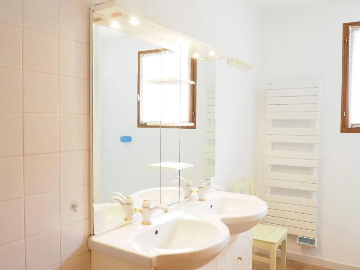Charming Ground Floor Holiday Home With Private Pool, Bedoin